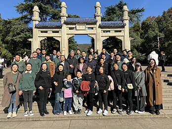 團(tuán)隊(duì)風(fēng)采